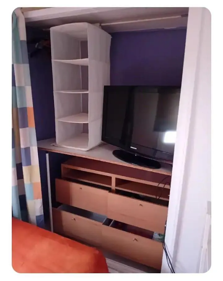 Macarenas Rooms Seville 0*,  Spain